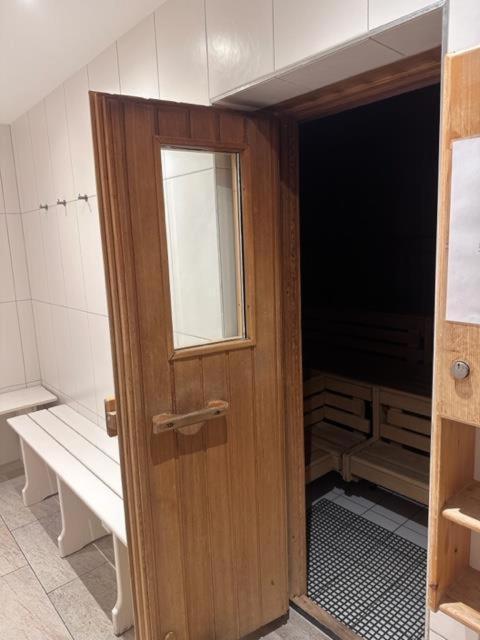 Appartement Doris Mit Hallenbad Und Sauna By Monicare 蒂罗尔-泽费尔德 外观 照片